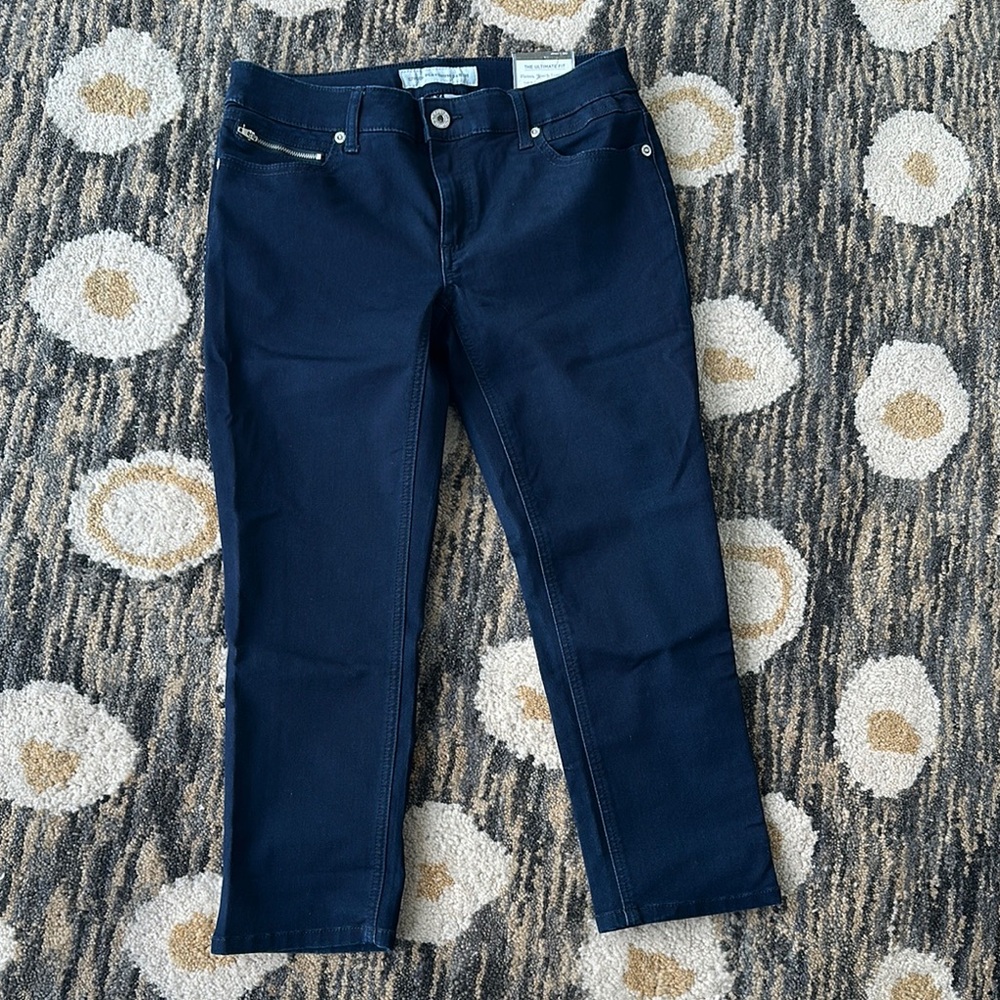Brand New Chico’s Women's Blue Capri Jeans